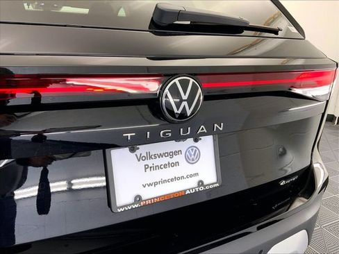 New 2026 Volkswagen Tiguan S AWD/4WD image 9