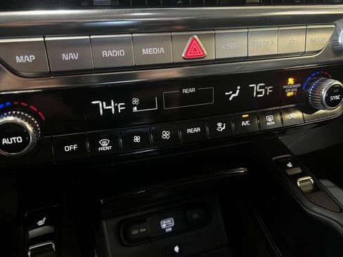 Used 2022 Kia Telluride S AWD/4WD image 15