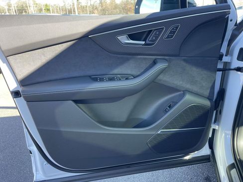 New 2026 Audi SQ7 Premium Plus image 15