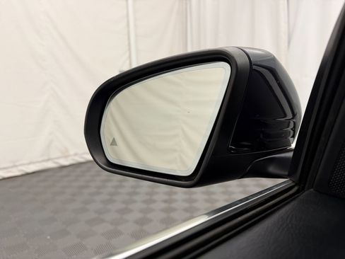 Used 2015 Mercedes-Benz C 300 4MATIC Sedan image 15