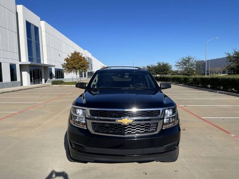Used 2016 Chevrolet Tahoe LT RWD image 2