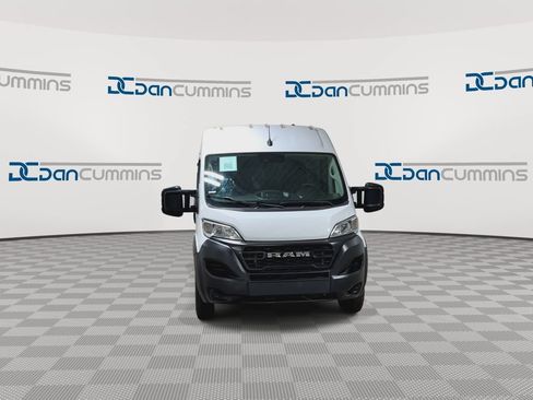 Used 2023 RAM ProMaster 2500 FWD image 3