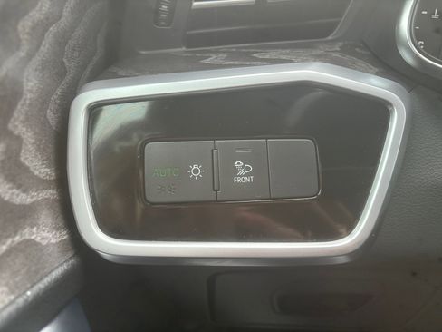 Used 2024 Audi A6 Premium Plus image 21