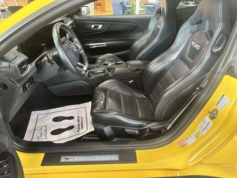 Used 2024 Ford Mustang GT Premium w/ GT Performance Package RWD image 21