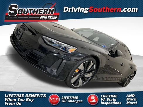 Used 2022 Audi RS e-tron GT w/ Carbon Performance Package AWD/4WD image 1