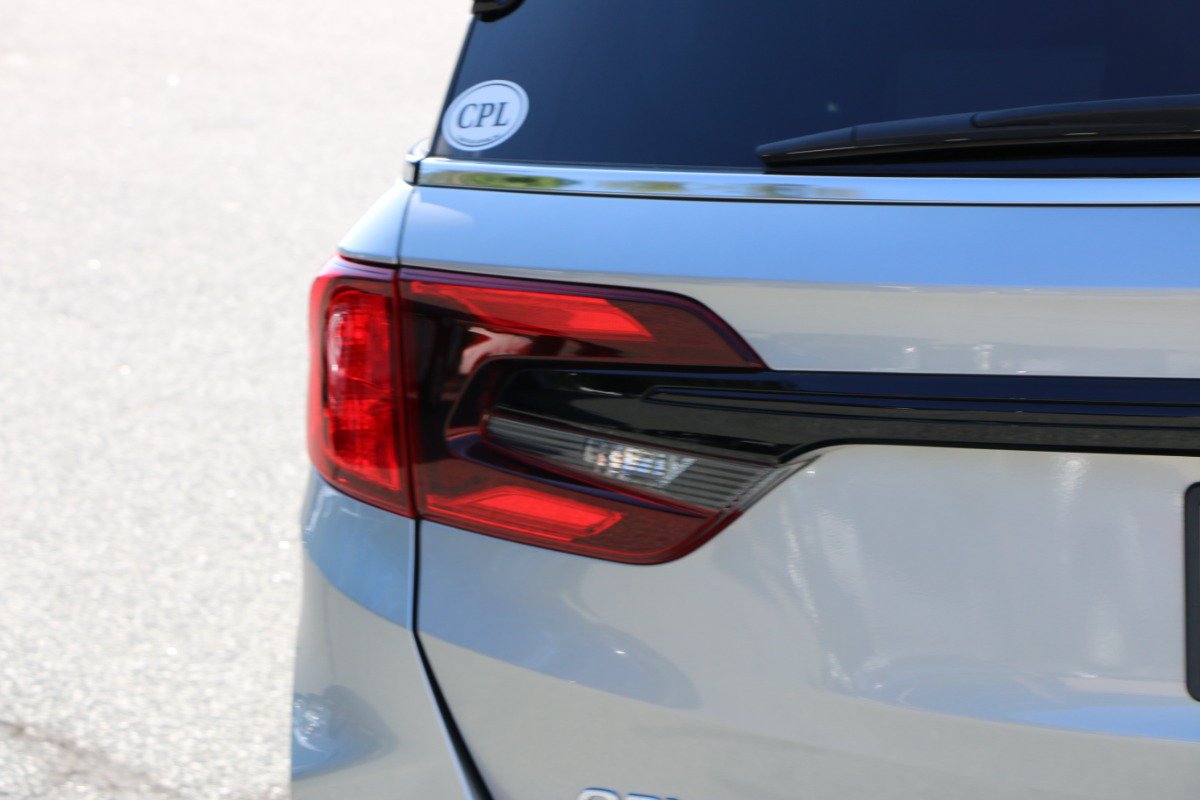 Used 2025 Honda Odyssey Elite image 6
