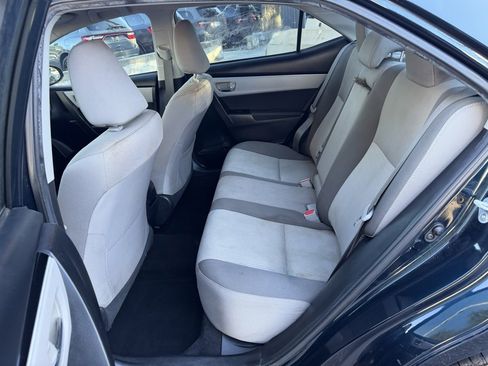 Used 2018 Toyota Corolla LE image 27