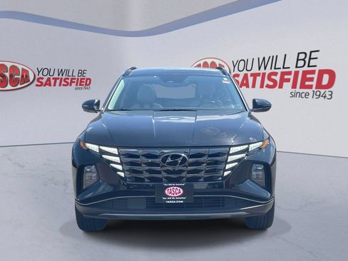 Used 2022 Hyundai Tucson Limited w/ Cargo Package AWD/4WD image 2
