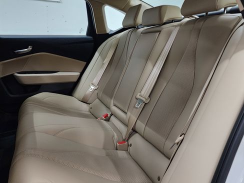 Certified 2024 Acura TLX w/ Technology Package image 18