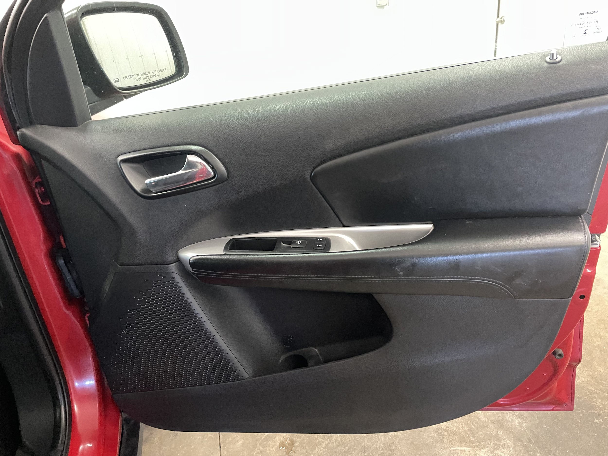Used 2014 Dodge Journey SXT w/ Comfort/Convenience Group AWD/4WD image 28