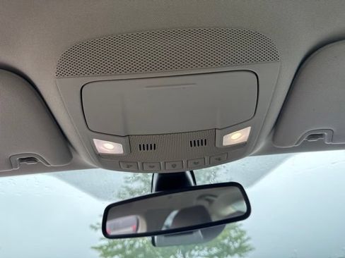 Used 2019 Ford Fusion SE FWD image 20