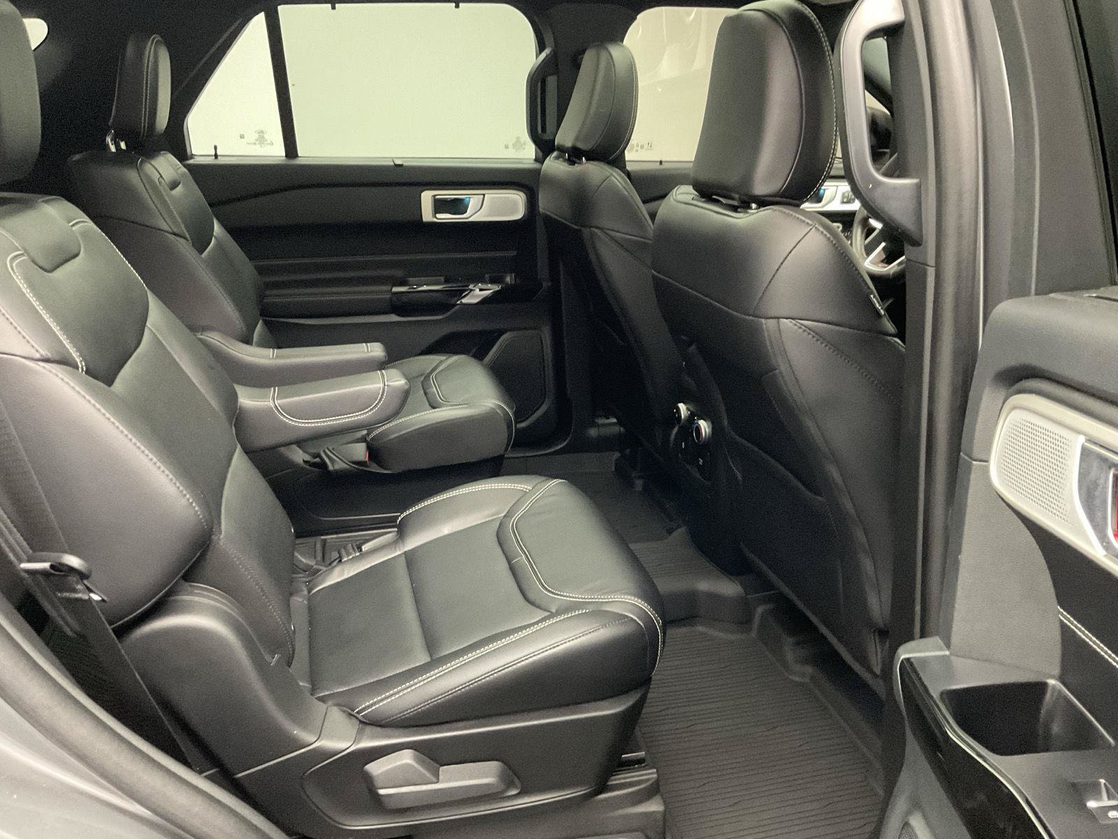 Used 2024 Ford Explorer ST w/ Equipment Group 401A AWD/4WD image 26