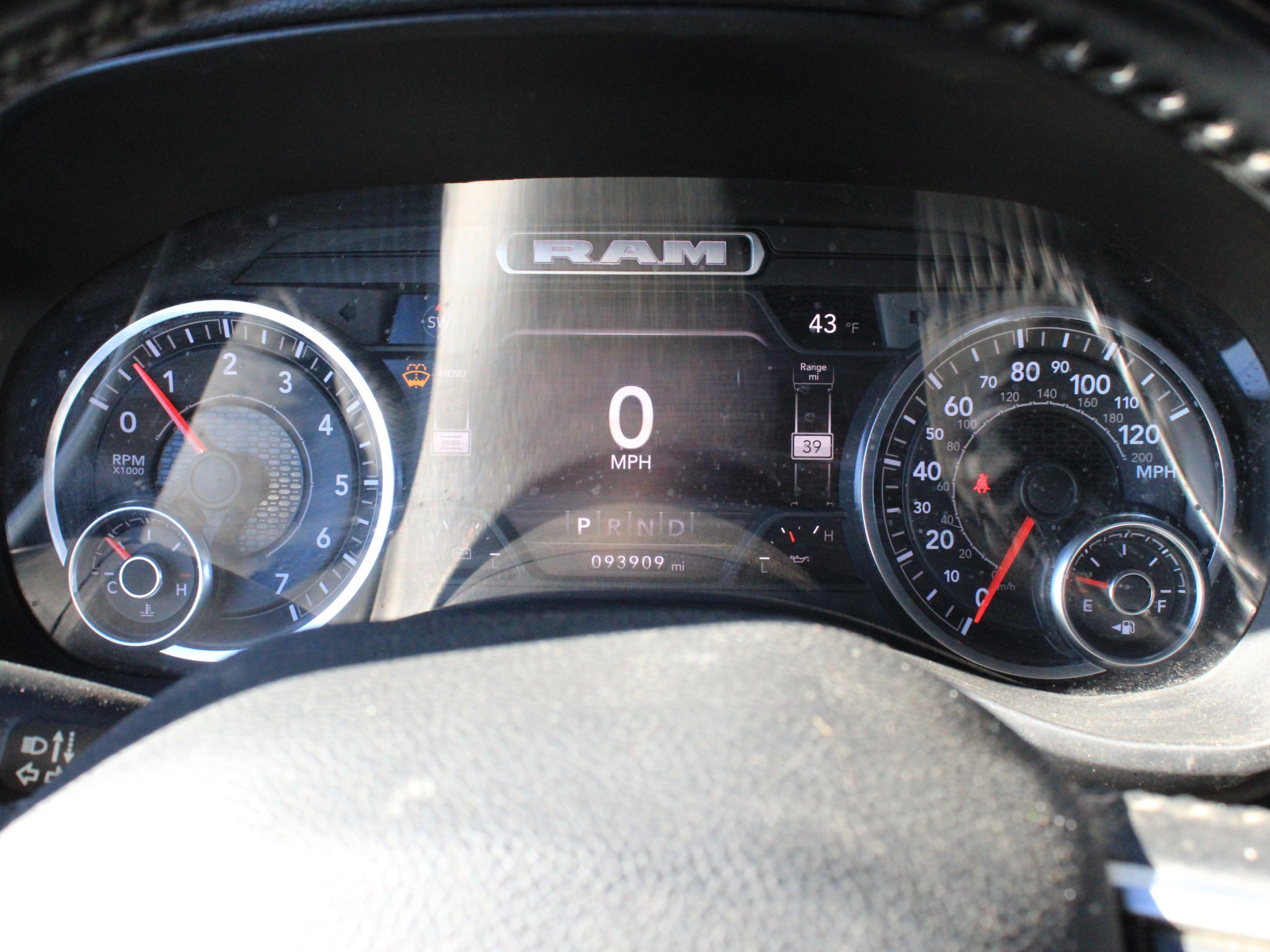 Used 2022 RAM 1500 Big Horn AWD/4WD image 9