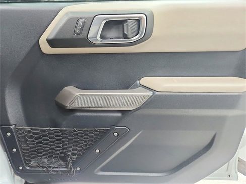 Used 2022 Ford Bronco Wildtrak image 43