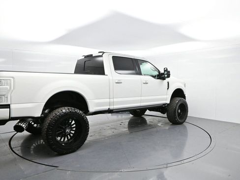 Used 2021 Ford F250 Platinum w/ FX4 Off-Road Package image 7