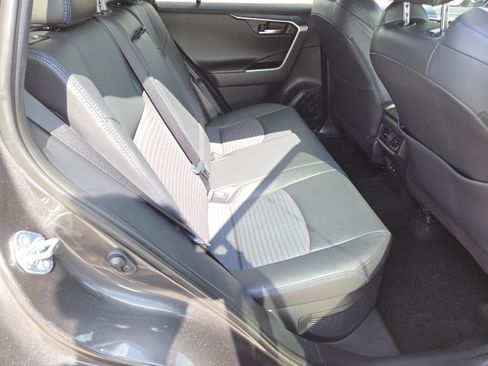 Used 2020 Toyota RAV4 XSE AWD/4WD image 23