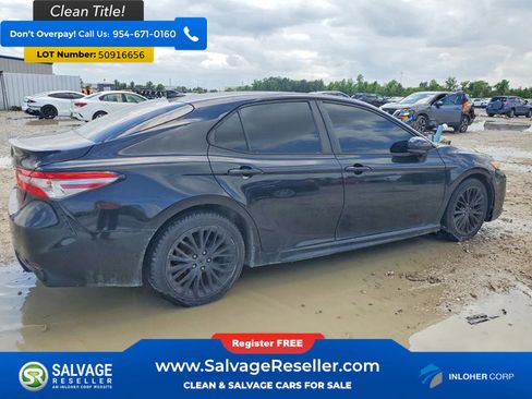 Used 2019 Toyota Camry SE FWD image 4