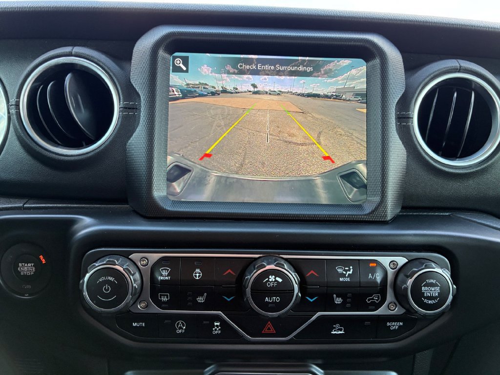 Used 2022 Jeep Gladiator Overland w/ Popular Equipment Package AWD/4WD image 9