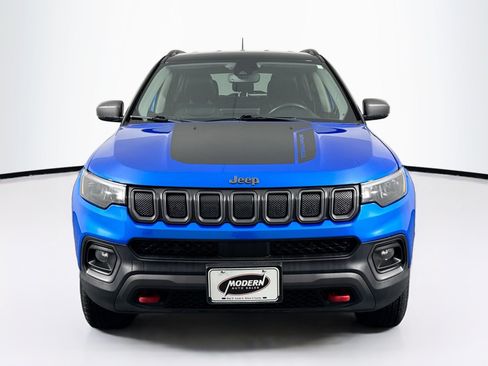 Used 2022 Jeep Compass Trailhawk w/ Trailhawk Convenience Group AWD/4WD image 7