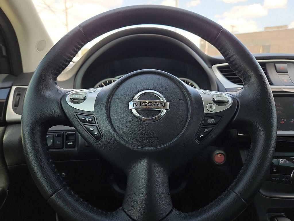 Used 2019 Nissan Sentra SV w/ Special Edition Package FWD image 30