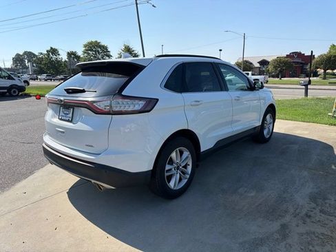 Used 2015 Ford Edge SEL w/ Equipment Group 201A FWD image 4