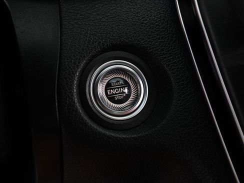 Used 2019 Mercedes-Benz C 300 4MATIC Sedan w/ AMG Line image 31