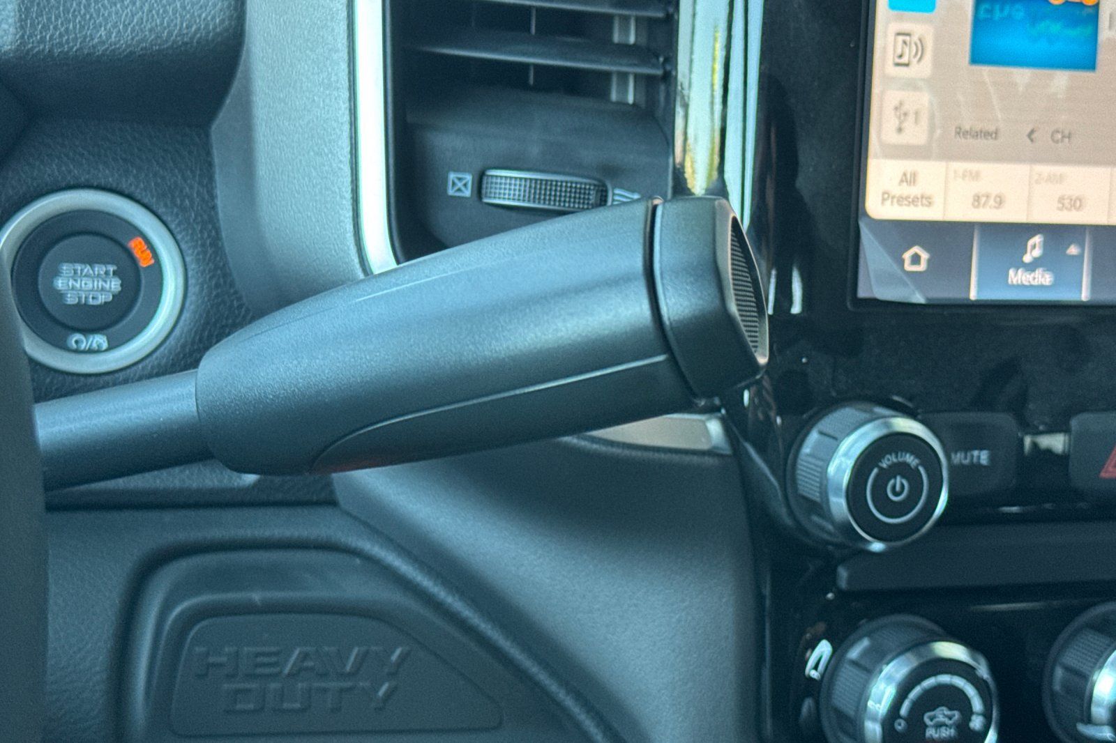 New 2026 RAM 3500 Big Horn AWD/4WD image 19