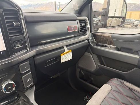 New 2026 Ford F250 Lariat w/ Black Appearance Package AWD/4WD image 52