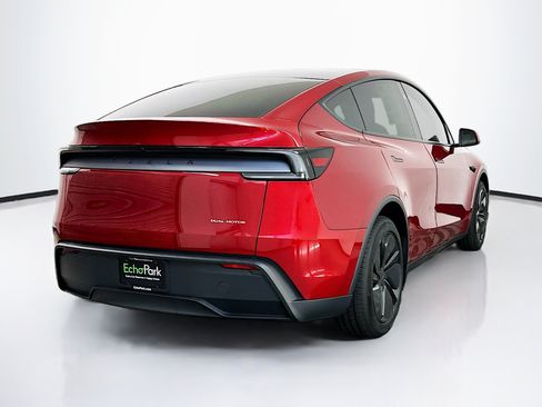 Used 2026 Tesla Model Y Long Range AWD/4WD image 9