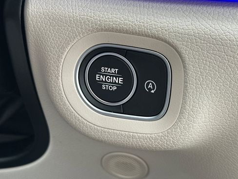 Certified 2025 Mercedes-Benz GLS 450 GLS 450 4MATICﾮ image 27