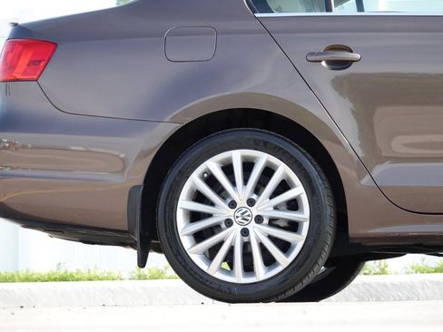 Used 2014 Volkswagen Jetta TDI FWD image 27