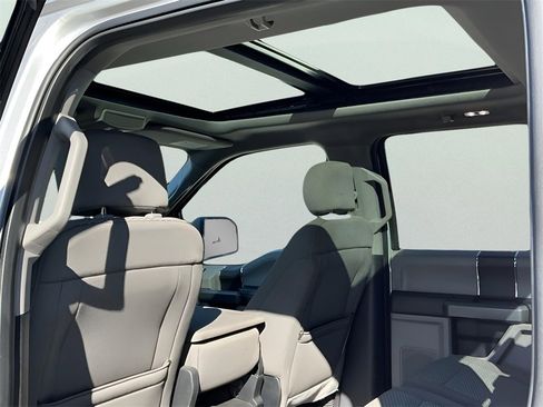 Used 2018 Ford F150 XLT w/ Equipment Group 301A Mid image 28