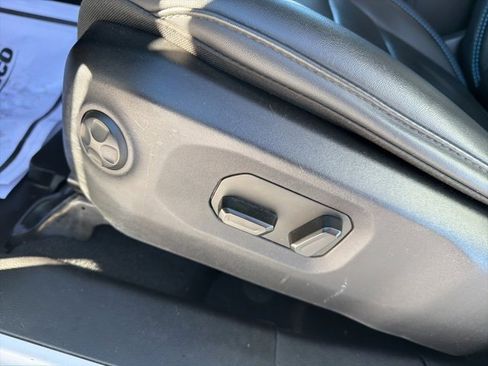 Used 2024 Jeep Wrangler Unlimited Rubicon 4xe image 13