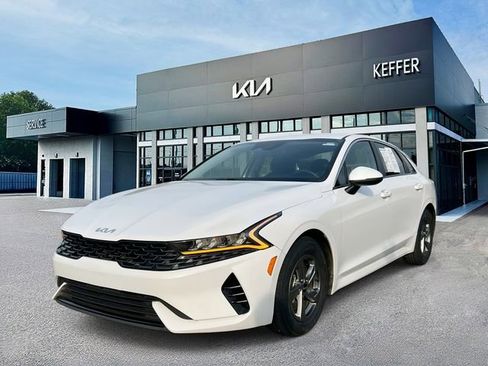 Certified 2023 Kia K5 LXS image 4