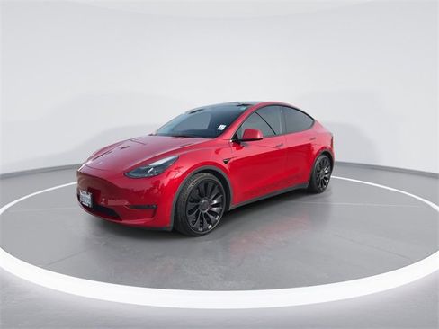 Used 2022 Tesla Model Y Performance image 4