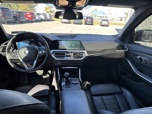 Used 2021 BMW 330i xDrive Sedan w/ Premium Package image 12