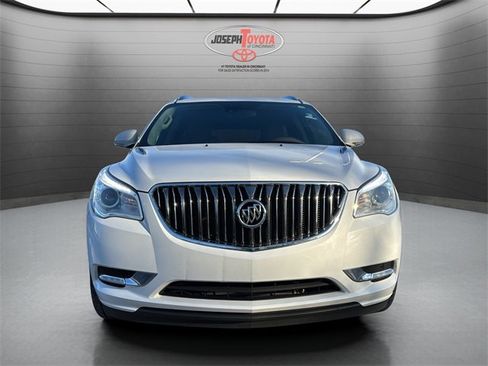 Used 2017 Buick Enclave Leather image 7