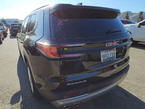 Used 2024 GMC Acadia Elevation w/ Luxury Package FWD image 5