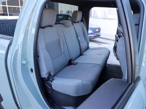 Used 2025 Toyota Tundra SR5 AWD/4WD image 31