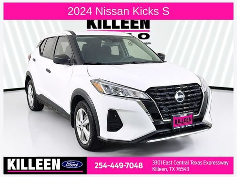 Used 2024 Nissan Kicks S FWD image 1