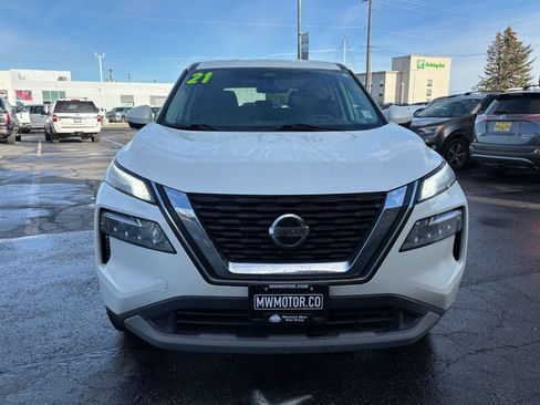Used 2021 Nissan Rogue SV AWD/4WD image 2