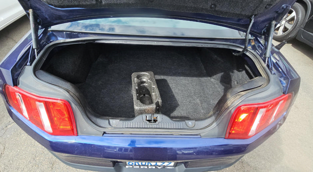 Used 2012 Ford Mustang Premium RWD image 14