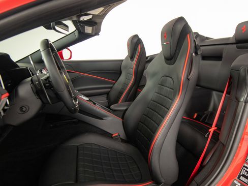 Certified 2026 Ferrari Roma Spider RWD image 19