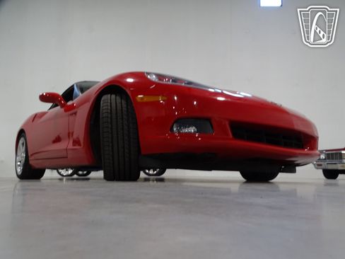Used 2006 Chevrolet Corvette Convertible w/ Preferred Equipment Group image 22