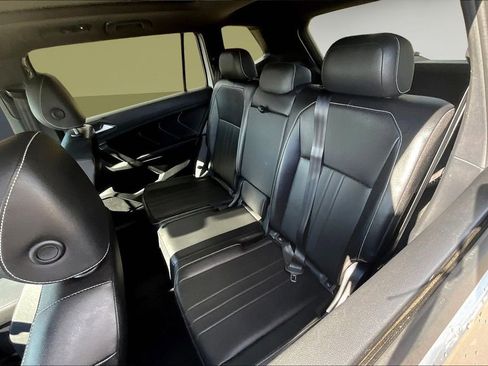 Used 2024 Volkswagen Tiguan SE R-Line w/ MDO Package, Two-Row image 24