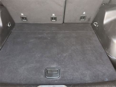 Used 2019 Jeep Cherokee Latitude Plus image 32