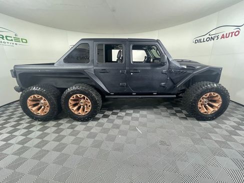 Used 2021 Jeep Wrangler Unlimited Sport image 8