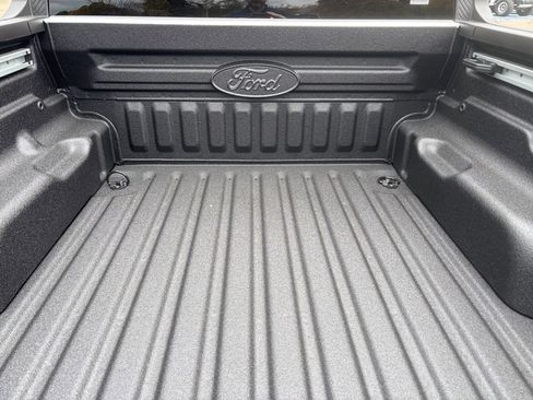 Used 2025 Ford Maverick Lariat w/ 4K Tow Package image 9