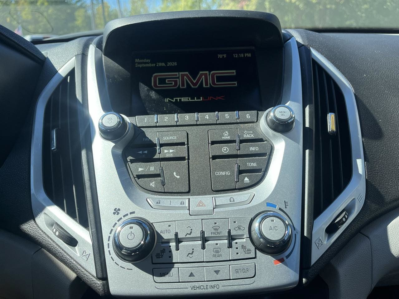 Used 2015 GMC Terrain SLE w/ Chrome Edition FWD image 11