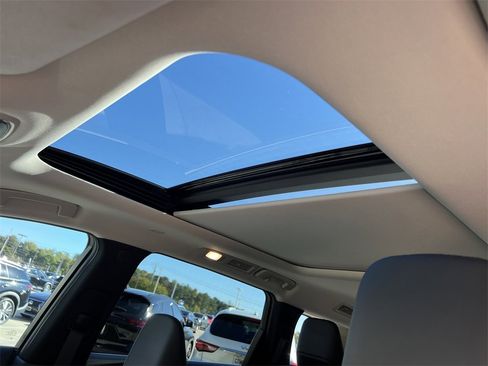 Certified 2025 INFINITI QX60 Pure image 29